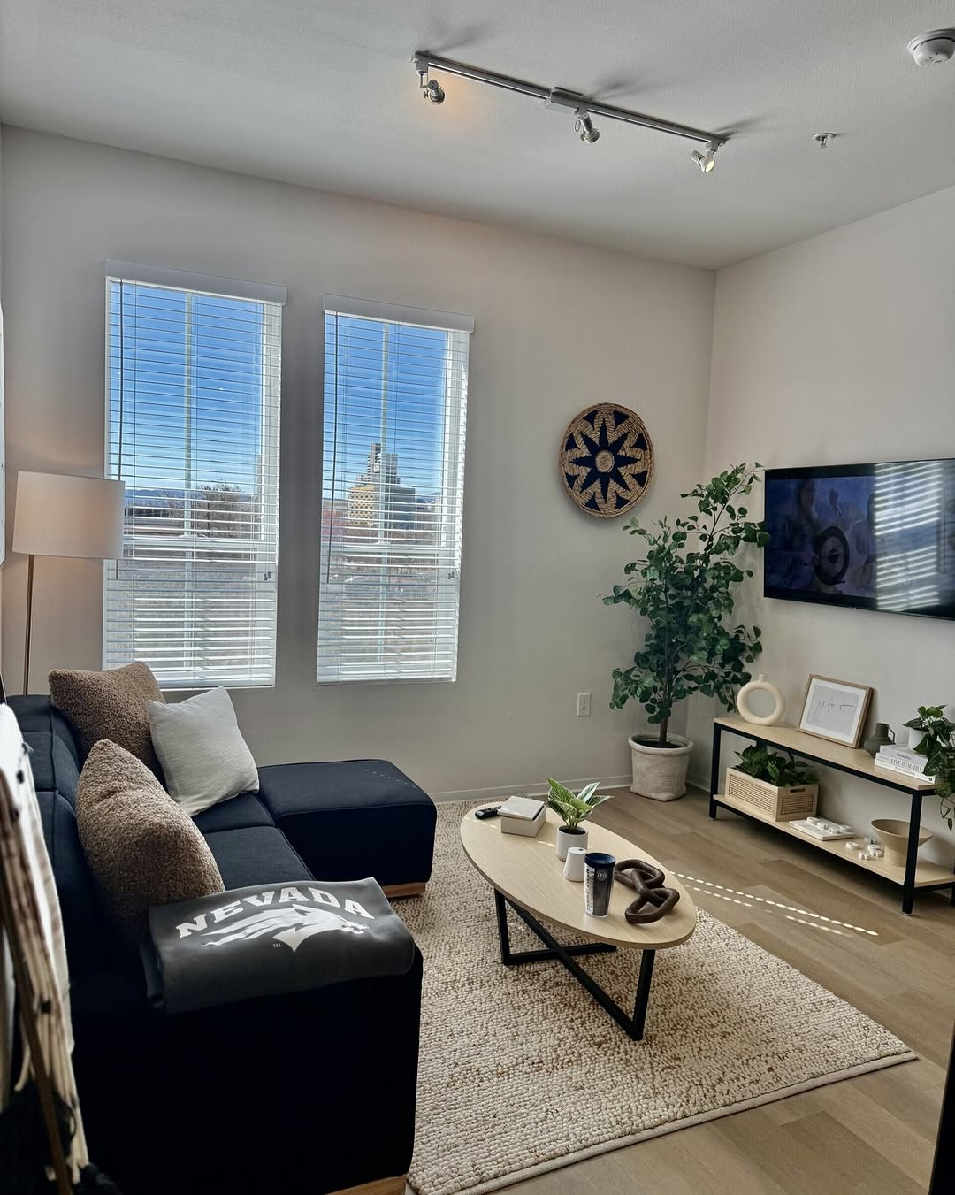 HERE Reno | Reno, NV Student Apartments near UNR