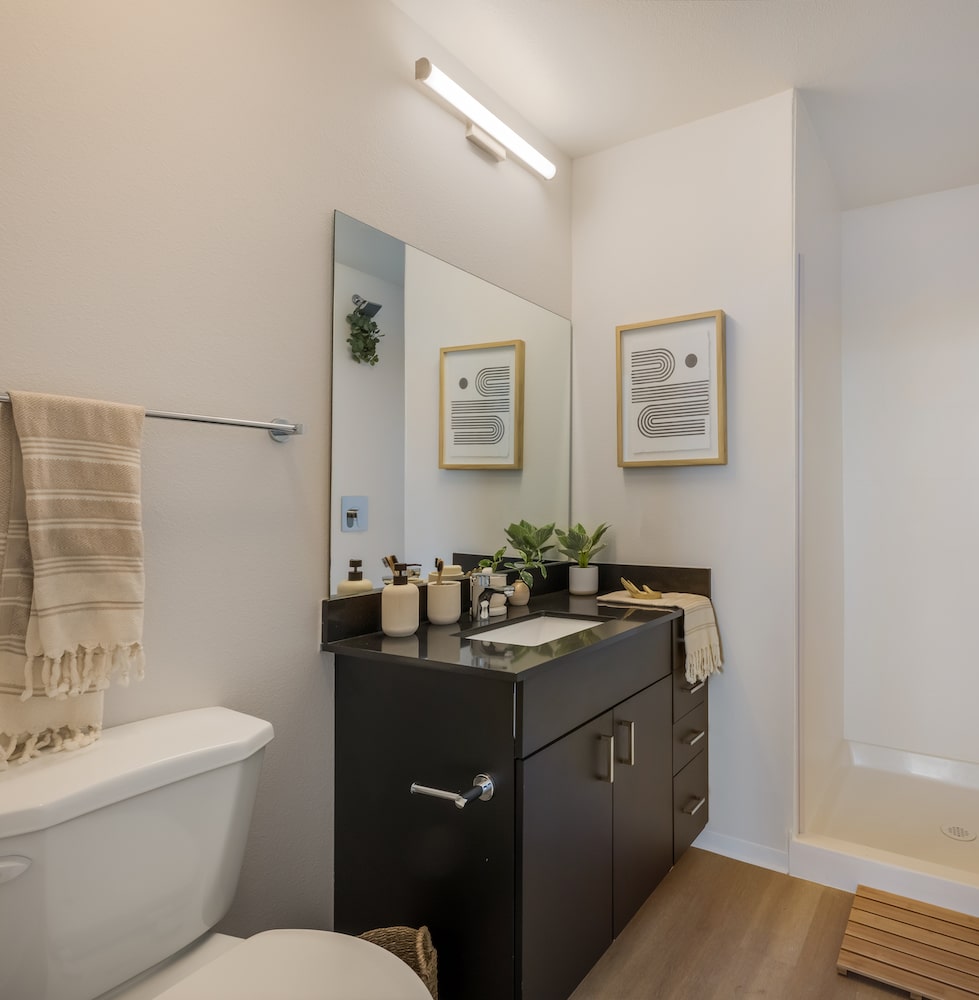 HERE Reno Reno, NV Student Apartments near UNR